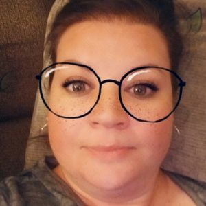 Meet your Posher, Nicolle